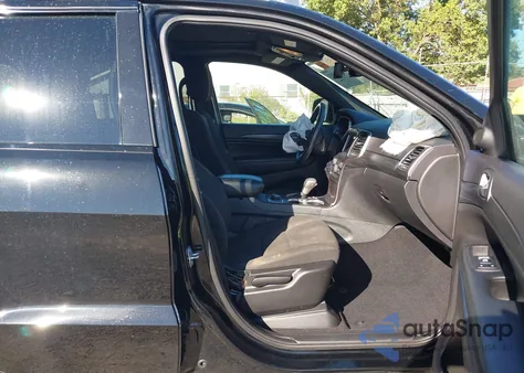 2019 Jeep Grand Cherokee Upland 4X4 from USA, damaged, VIN 1C4RJFAG6KC786424